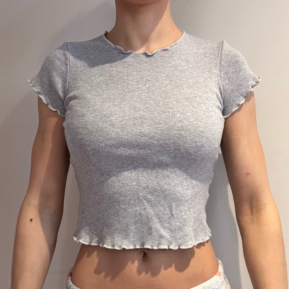 Brandy Melville Gray Ruffle Top
